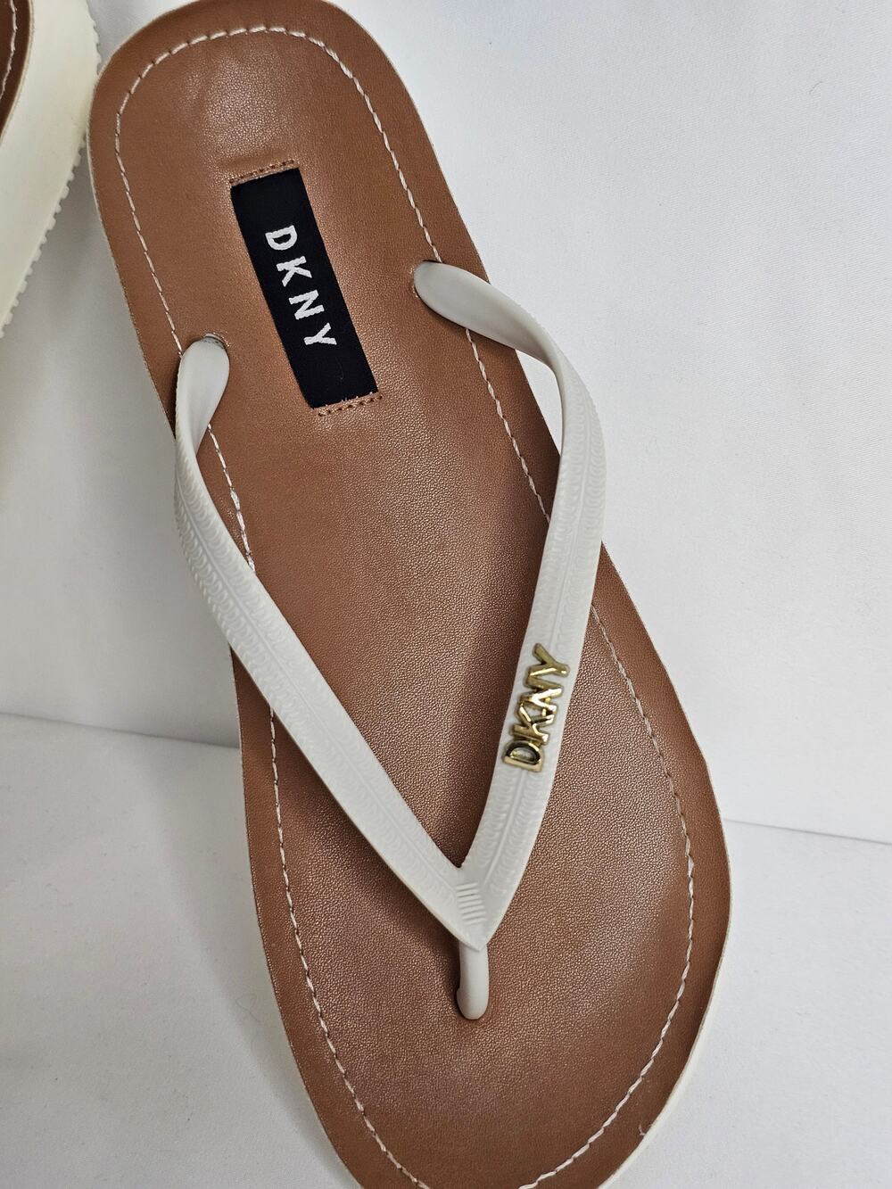 DKNY 6 Madi White/Gold Women's Flip Flop Thong Sandal‎
